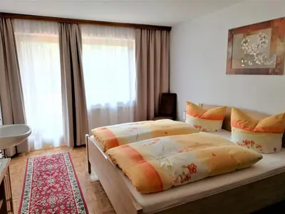 Ein Bett oder Betten in einem Zimmer der Unterkunft Apartment in Mayrhofen with a balcony