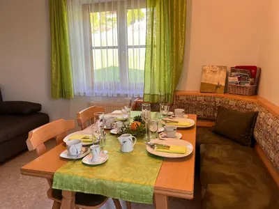 Getränke in der Unterkunft Apartment Bauernhof Gasteg - L by Interhome
