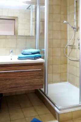 Ein Badezimmer in der Unterkunft Holiday Home Eberharter by Interhome