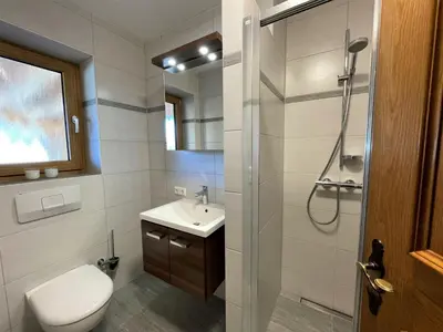 Ein Badezimmer in der Unterkunft Apartment Barbara-1 by Interhome