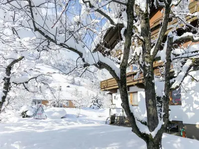 Apartment Klocker by Interhome im Winter