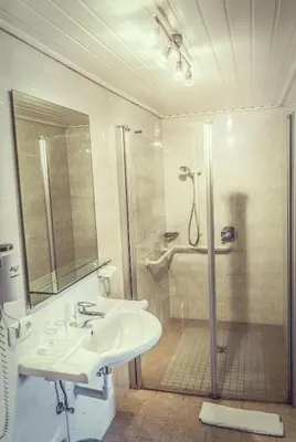 Ein Badezimmer in der Unterkunft Gasthof Pension Alpenblick