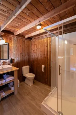 Ein Badezimmer in der Unterkunft Ferienpark Terrassencamping Süd-See
