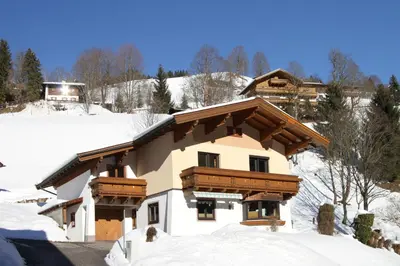 Haus Schwaighofer im Winter