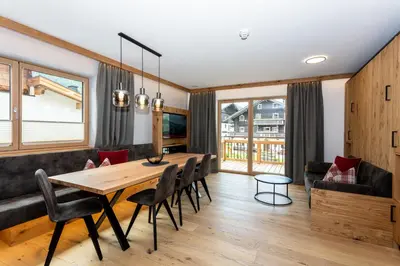 Ein Sitzbereich in der Unterkunft Feriengut Ottacherhof - Active Family Holiday in central Hollersbach