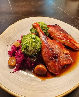 Essen im Hotel oder in der Nähe