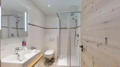Ein Badezimmer in der Unterkunft Hotel Daxer