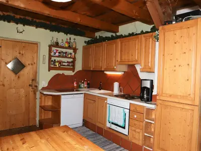 Küche/Küchenzeile in der Unterkunft Cabin in Brixental by Ski Lift Access