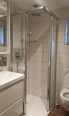 Ein Badezimmer in der Unterkunft Landhaus Argus