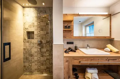 Ein Badezimmer in der Unterkunft Gästehaus Wiesengrund & Apart Sporer