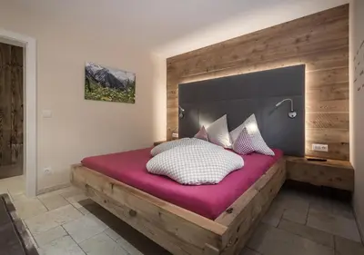 Ein Bett oder Betten in einem Zimmer der Unterkunft Edelnest by Peak Stay