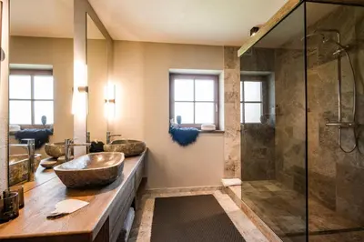 Ein Badezimmer in der Unterkunft Apartment Enzian