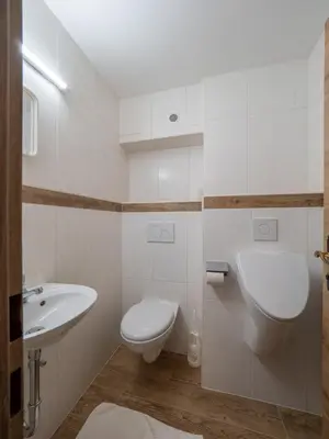 Ein Badezimmer in der Unterkunft Brandtnerhof Betriebe