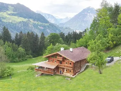 Naturlandschaft in der Nähe des Chalets