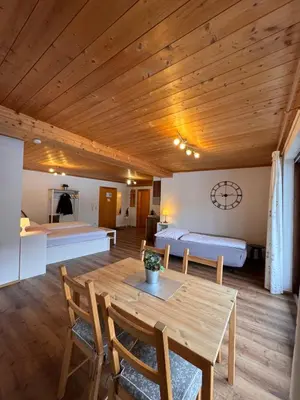 Ein Bett oder Betten in einem Zimmer der Unterkunft City-apart Kitzbühel Stadt