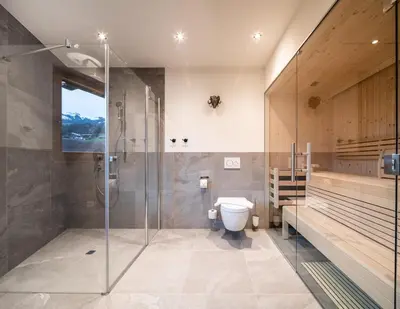 Ein Badezimmer in der Unterkunft Wagstätt Residenzen Jochberg by Alpina-Holiday