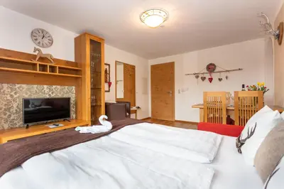 Ein Bett oder Betten in einem Zimmer der Unterkunft Landhaus Bergblick