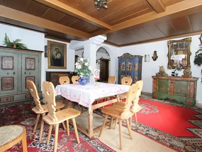Ein Sitzbereich in der Unterkunft Apartment Römerhof-1 by Interhome