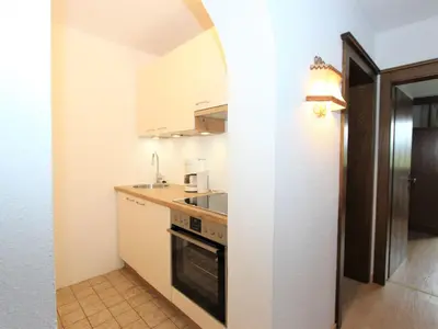 Küche/Küchenzeile in der Unterkunft Apartment Römerhof-2 by Interhome