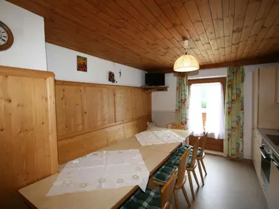 Ein Bett oder Betten in einem Zimmer der Unterkunft Apartment Bauernhaus Schusterhäusl by Interhome