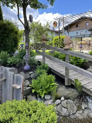 Ein Garten an der Unterkunft Appartment Martin