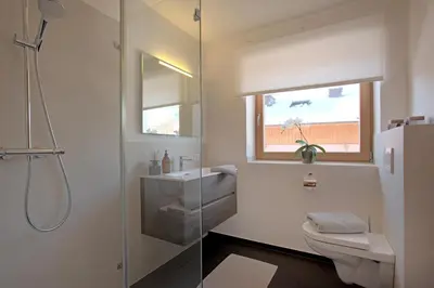 Ein Badezimmer in der Unterkunft Appartementhaus Schubert