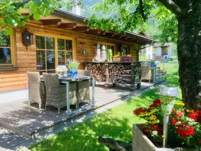 Ein Garten an der Unterkunft Mountainspirit