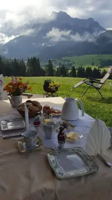 Naturlandschaft in der Nähe des Bauernhofs