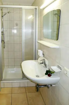 Ein Badezimmer in der Unterkunft Apartment Klammlhof-4 by Interhome