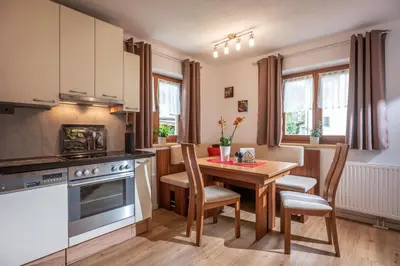 Küche/Küchenzeile in der Unterkunft Salven-Lodge