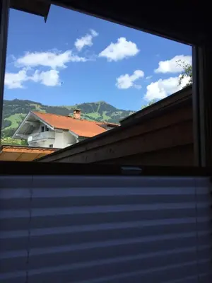 Ein allgemeiner Bergblick oder ein Berglick von der Ferienwohnung aus