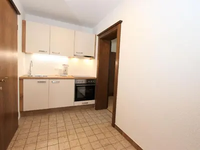 Küche/Küchenzeile in der Unterkunft Apartment Römerhof-5 by Interhome