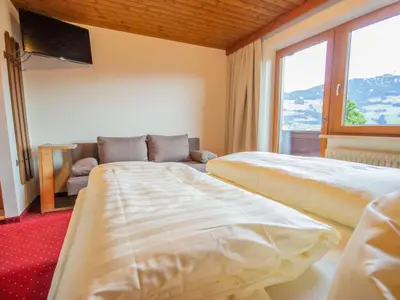 Ein Bett oder Betten in einem Zimmer der Unterkunft Apartment Brandegg Top 2 by Interhome