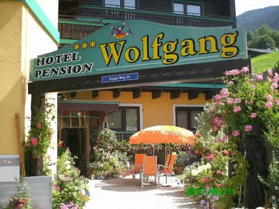 Ein allgemeiner Bergblick oder ein Berglick von des Hotels aus