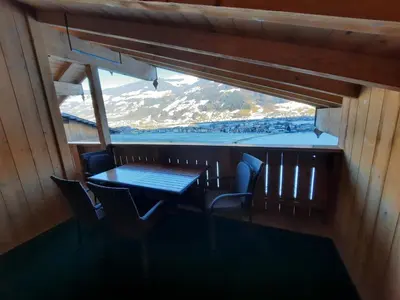Ein allgemeiner Bergblick oder ein Berglick von der Ferienwohnung aus