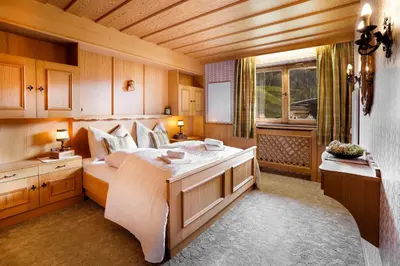 Ein Bett oder Betten in einem Zimmer der Unterkunft Haus Seinader by Alpine Host Helpers