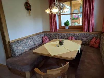 Ein Sitzbereich in der Unterkunft Landhaus Mayer