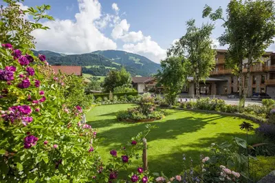 Ein allgemeiner Bergblick oder ein Berglick von der Ferienwohnung aus
