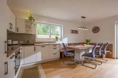 Küche/Küchenzeile in der Unterkunft Ferienwohnung Thaler