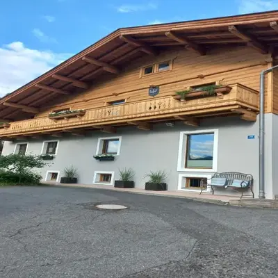 Apartment in Kitzbühel near Ski Lifts