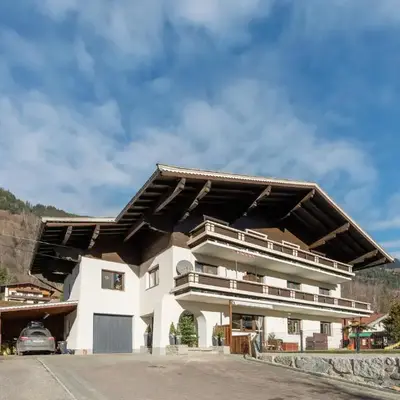 Apartment in Bramberg near Ski Lift