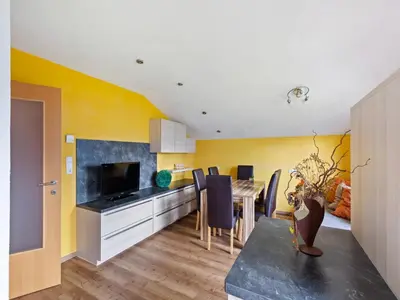 Küche/Küchenzeile in der Unterkunft Sunlit Apartment near Ski Area in Hollersbach im Pinzgau