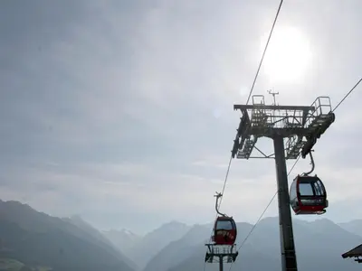 Ein allgemeiner Bergblick oder ein Berglick von der Ferienwohnung aus