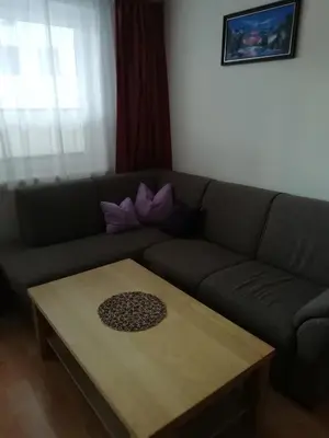 Ein Sitzbereich in der Unterkunft Ferienwohnung Kogler