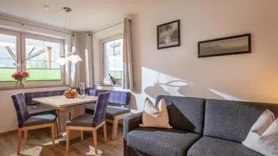 Ein Sitzbereich in der Unterkunft Ferienwohnung Daum Andreas