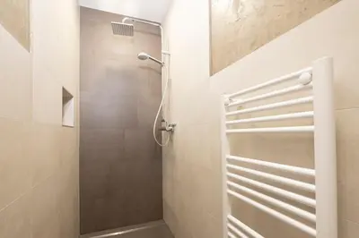 Ein Badezimmer in der Unterkunft Apart Bogner