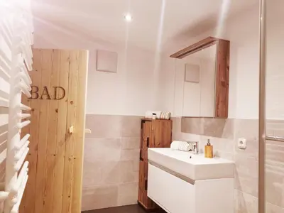 Ein Badezimmer in der Unterkunft Appartements Höpfl