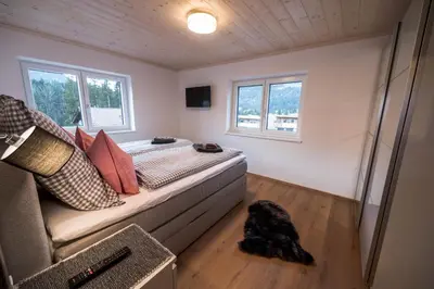 TV/Unterhaltungsangebot in der Unterkunft Mayerl's Kaiserappartement