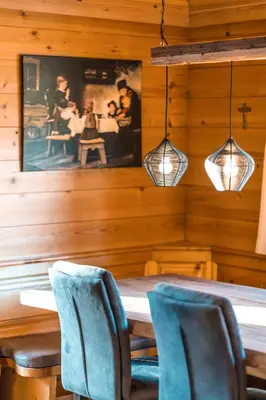 Ein Sitzbereich in der Unterkunft Haus Forelle