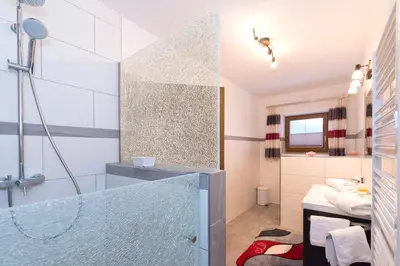Ein Badezimmer in der Unterkunft Haus Dorferstuck
